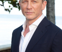 B25_Jamaica_Daniel_Craig_Dave-Allocca_5