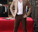 Javier Bardem recebe estrela na Calçada da Fama