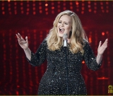 jbbr_oscar2013_show_adele-1